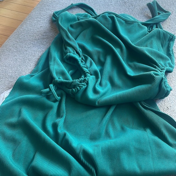 Women's Green Summer Sleeveless Tank Dress Cutout Ribbed Slit Maxi Dress *NEW* - Picture 3 of 16